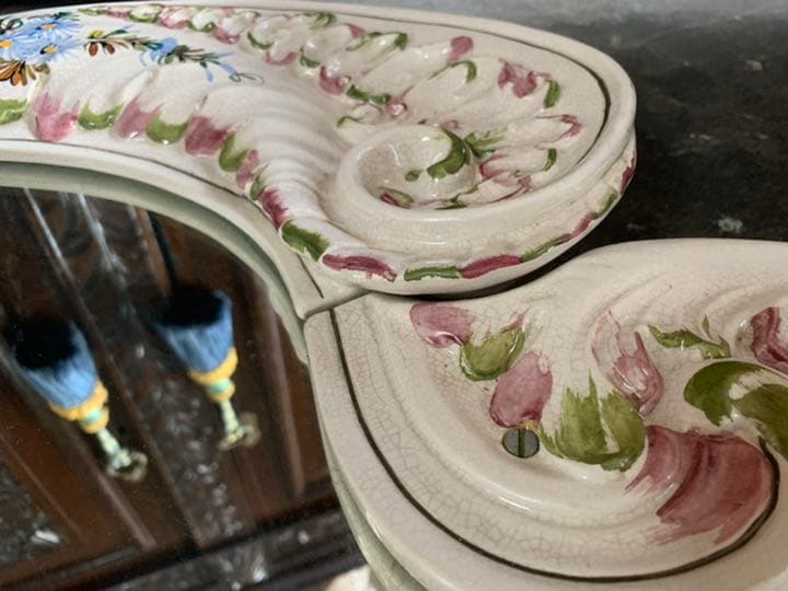 イタリア製　ロココ　白家具　鏡　ミラー　姿見　壁掛け式