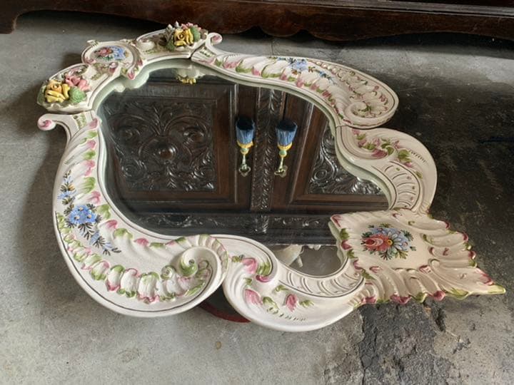 イタリア製　ロココ　白家具　鏡　ミラー　姿見　壁掛け式