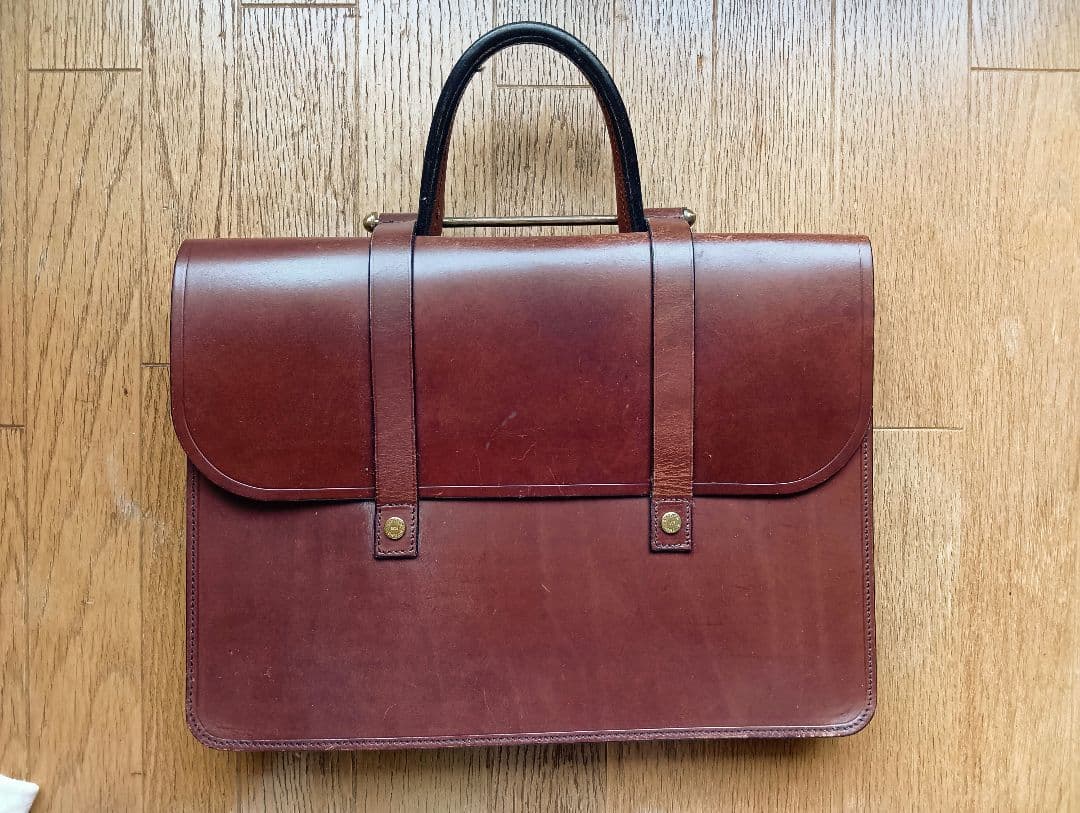 ホ*ジ様 W＆H GIDDEN ギデン ミュージックケース ブライドルレザー