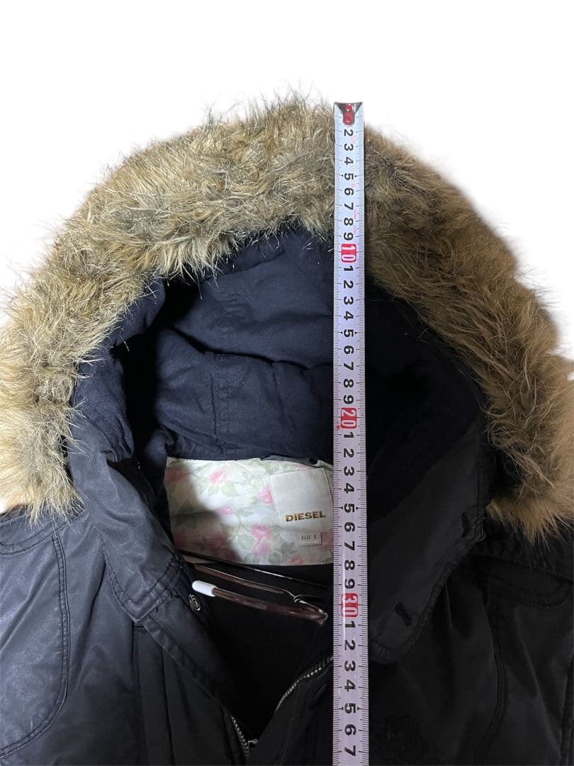 ディーゼル DIESEL n2b 希少 ファーダウンジャケット ブラック 花柄