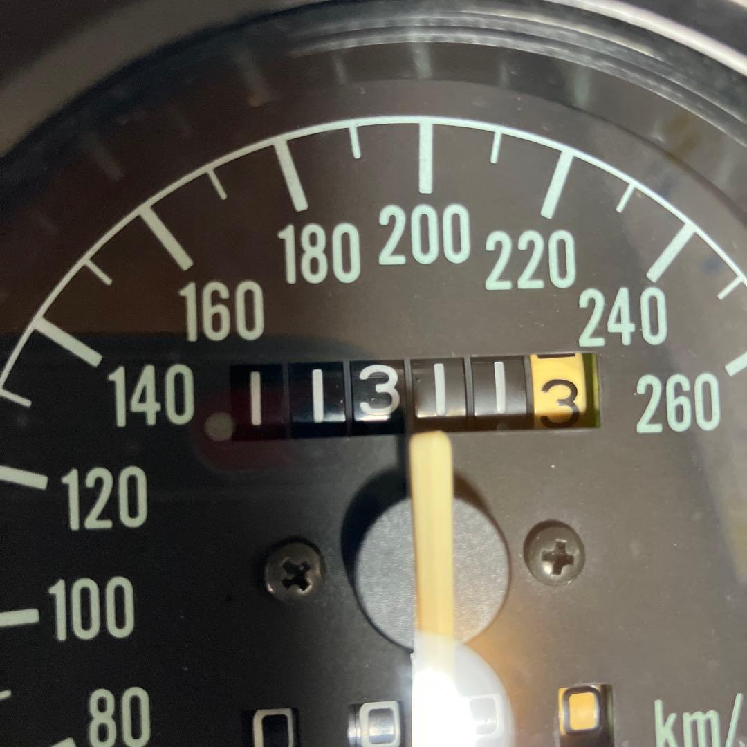 Kawasaki GPZ900R純正メーターキロ表示　美品