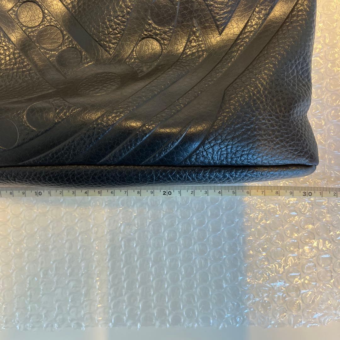 最終値引き　ヴィヴィアンウエストウッド メンズ　ショルダーバック