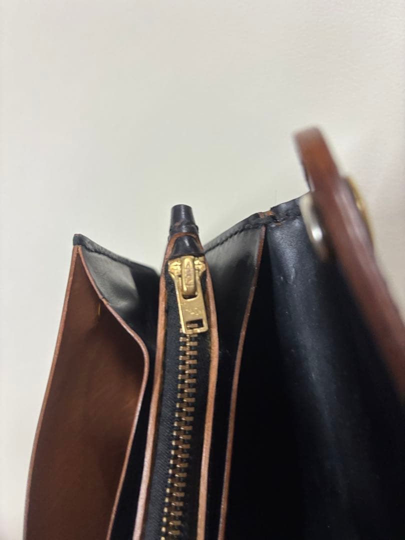 トラッカーウォレット　コードバン ゴールド42TALONジップ　ボタン留め　茶芯