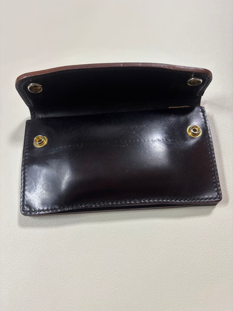 トラッカーウォレット　コードバン ゴールド42TALONジップ　ボタン留め　茶芯