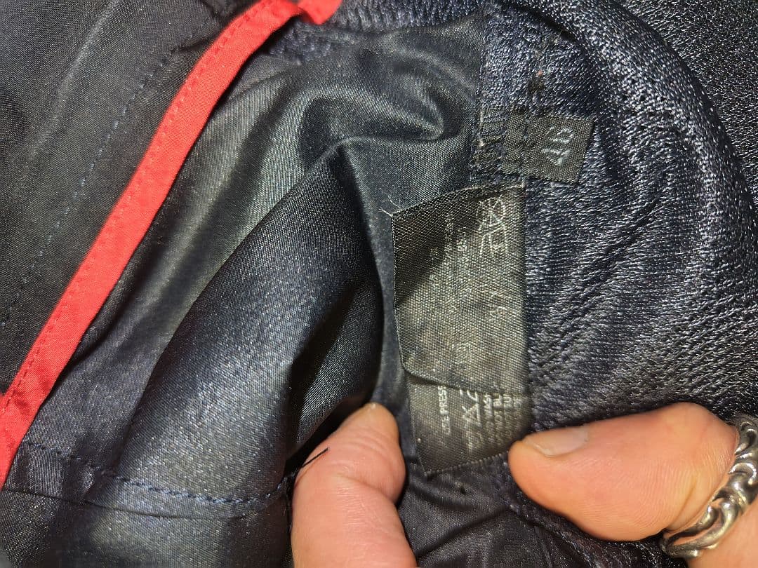 プラダスポーツ ナイロンハーフパンツ