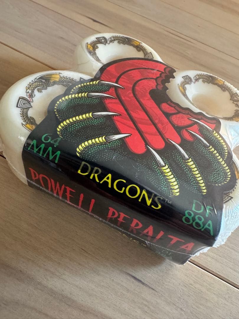 スケートボード Powell Peralta Dragons 54mm 88A