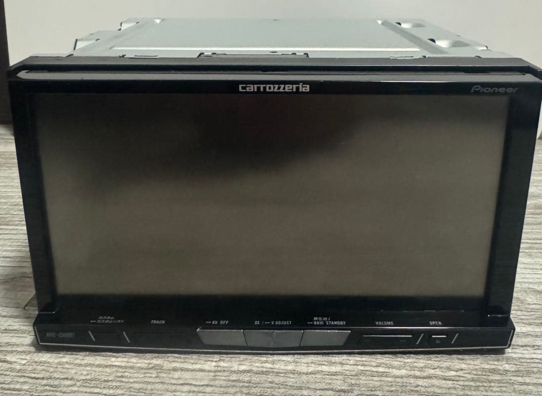 カロッツェリアサイバーナビ　AVIC-ZH0007
