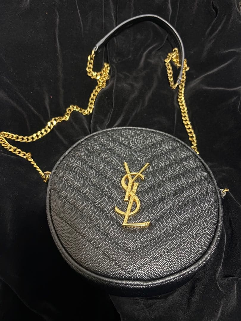 最終値下げ YSL サンローラン ヴィニル ラウンド ショルダー バッグ