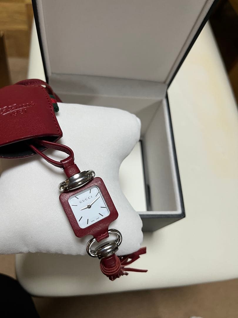 GUCCI ペンダントウォッチ タッセル付き