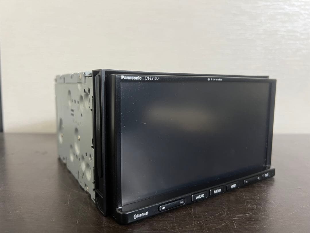 パナソニック カーナビ CN-E310D 地図データ2018年式　動作確認済！