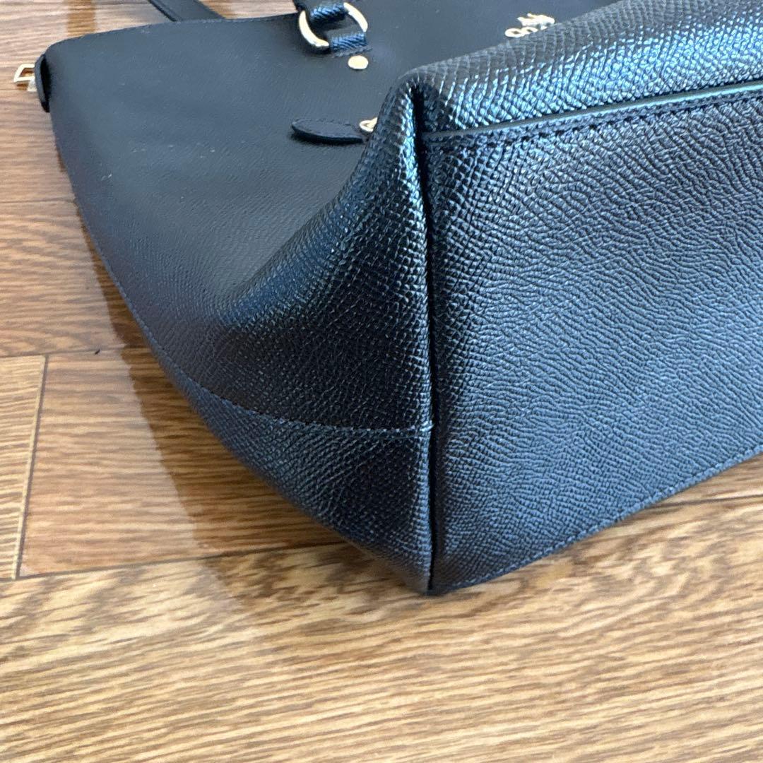 COACH ブラック レザートートバッグ