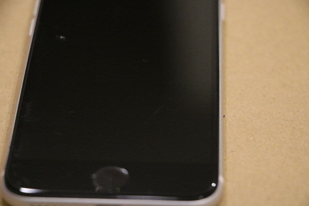 iPhone SE (第2世代)