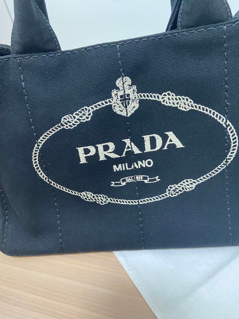 プラダ　カパナM