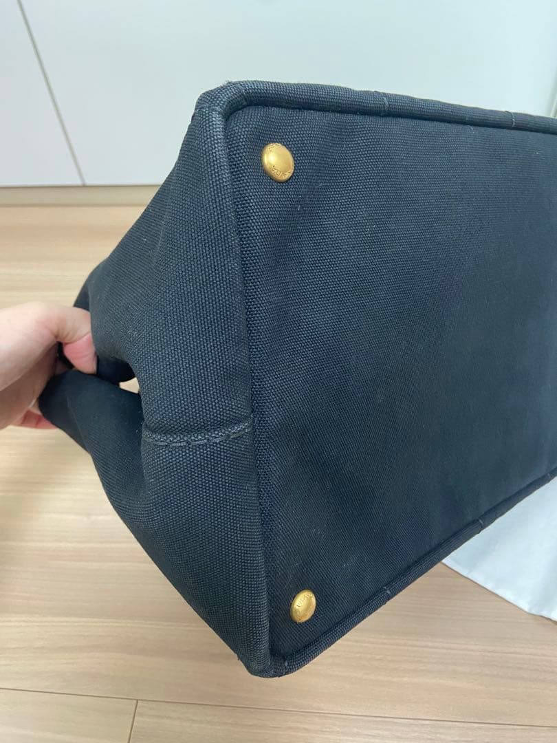 プラダ　カパナM