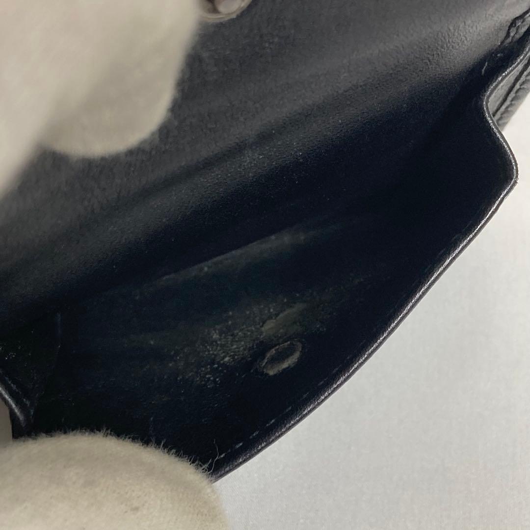 【美品】GUCCIグッチ　二つ折り財布　ブラック　グッチシマ　インターロッキング