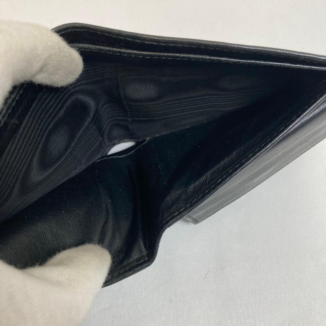 【美品】GUCCIグッチ　二つ折り財布　ブラック　グッチシマ　インターロッキング