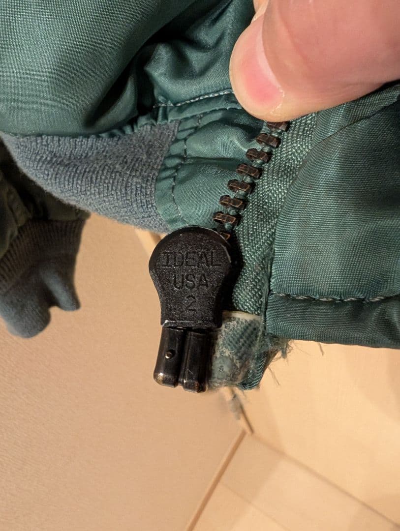 ALPHA INDUSTRIES MA-1 50s 復刻版 M