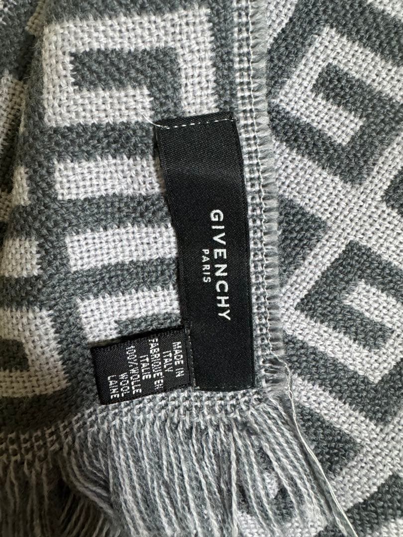 yvnlazy着用 GIVENCHY マフラー モノグラム