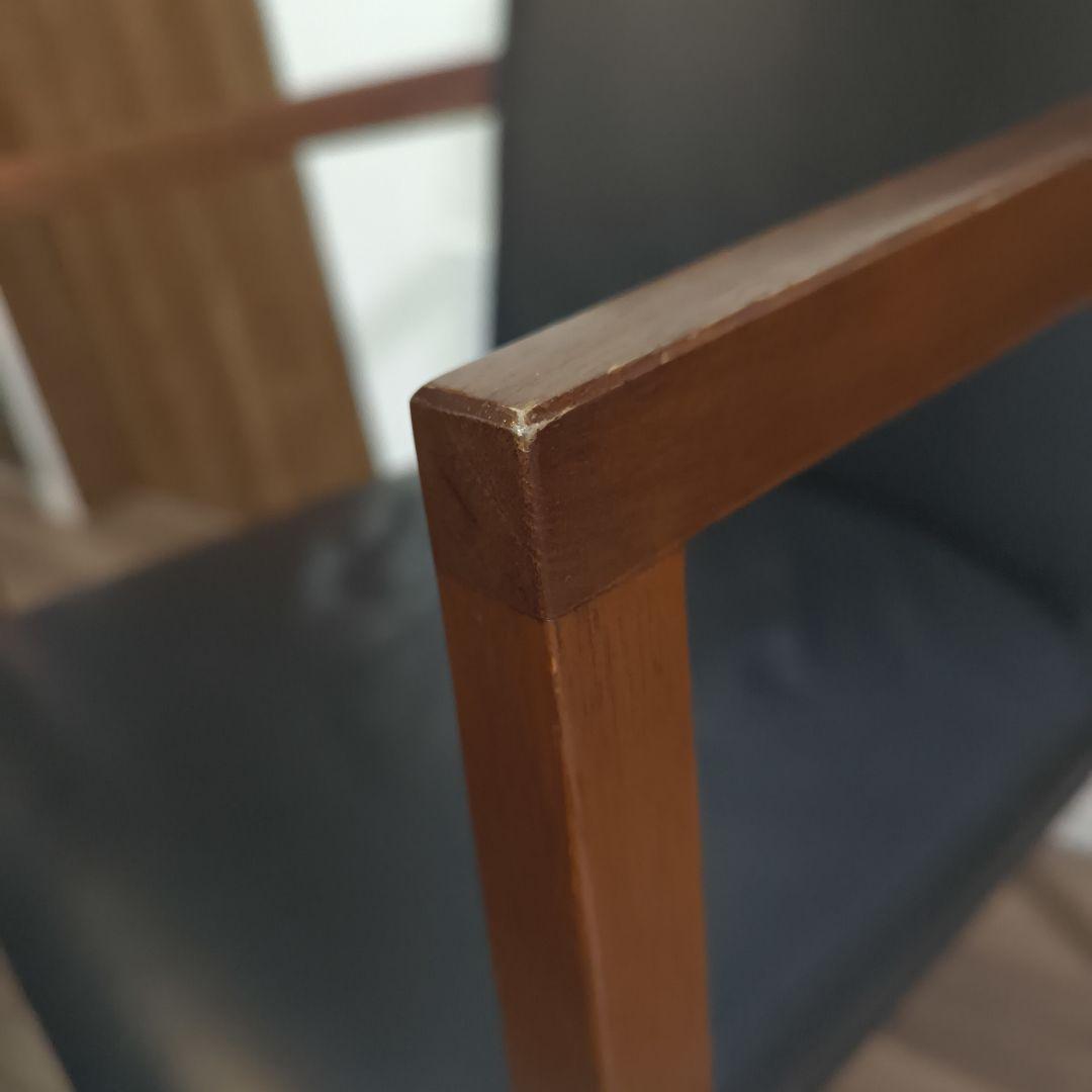 【ACTUSで購入】 RELATE ブラックレザーチェア肘掛けウォルナット