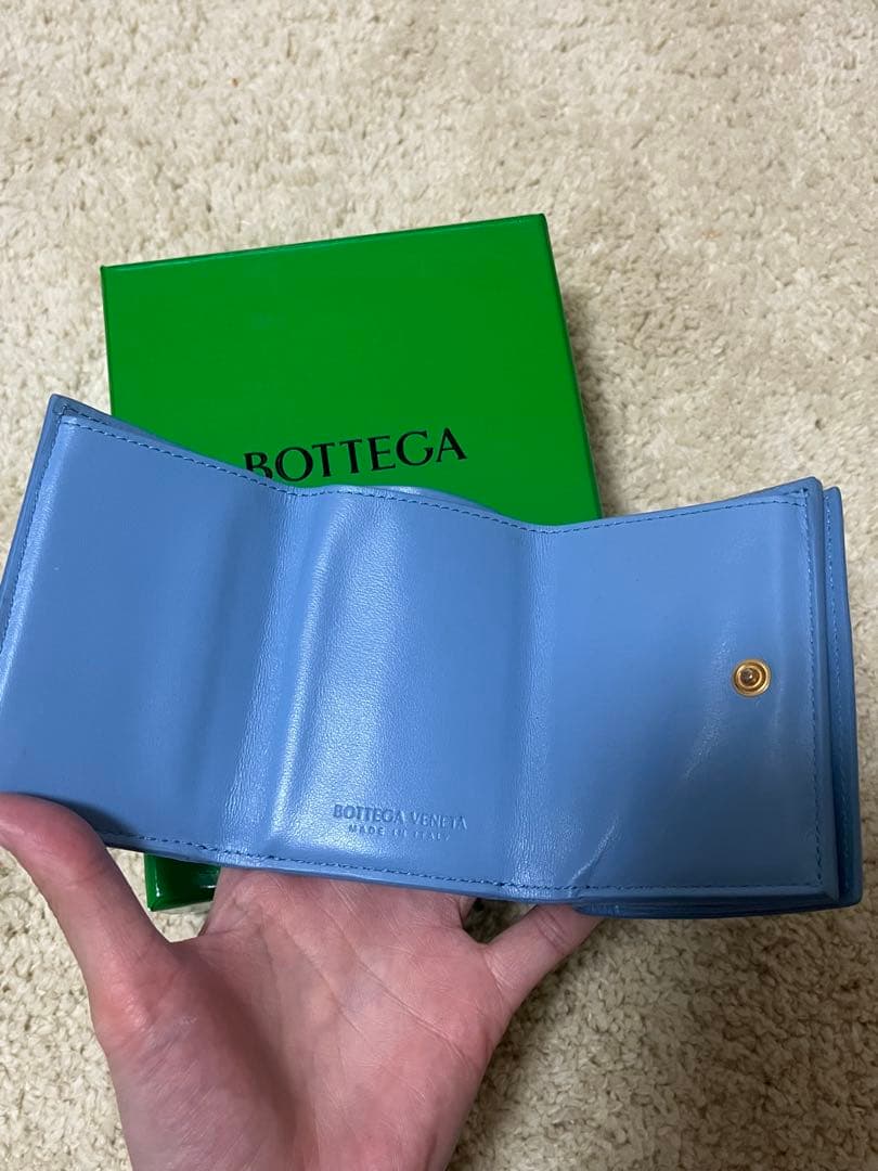 ボッテガヴェネタ イントレチャート タイニー三つ折りウォレット