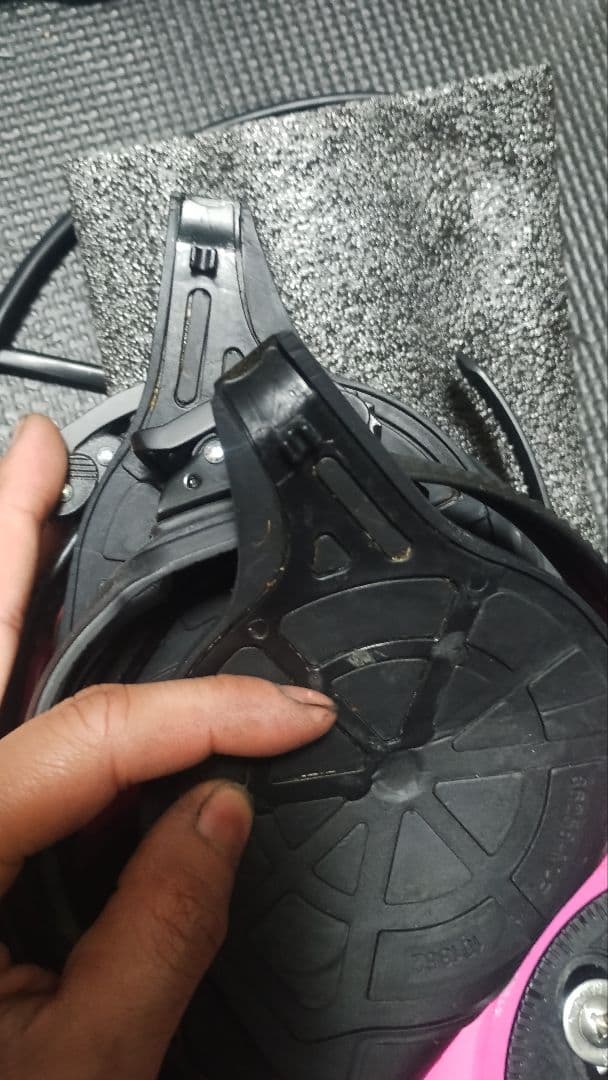 サロモン　ホログラム　M　ビンディング