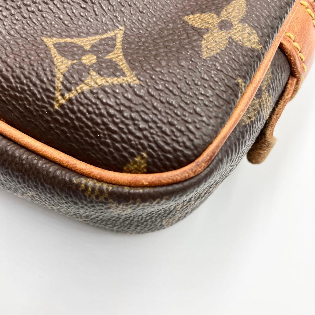 美品✨ ルイヴィトン ポシェット マルリー バンドリエール