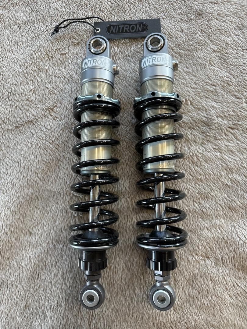 ナイトロン NITRON TWIN R1 W800 19-適合 元箱あり