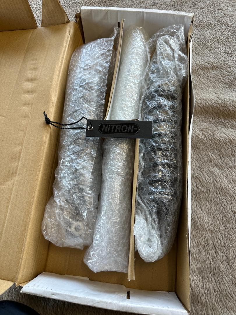 ナイトロン NITRON TWIN R1 W800 19-適合 元箱あり