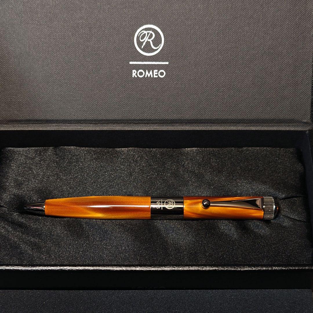 伊東屋 ロメオ no.3 イタリアンアンバー 太軸 イージーフロー青リフィル付き