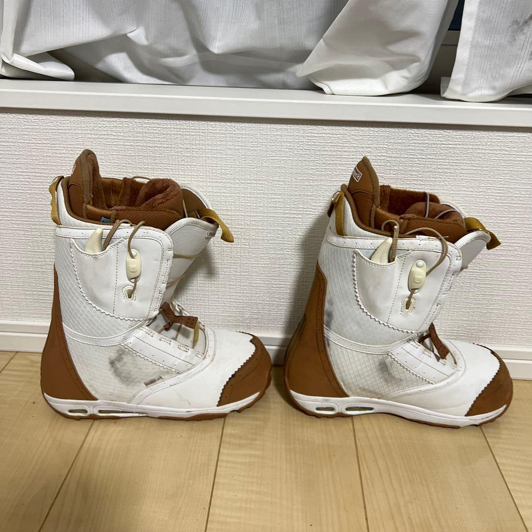 【比較的美品_即日発送】BURTON EMERALD-ASIAN FIT24cm