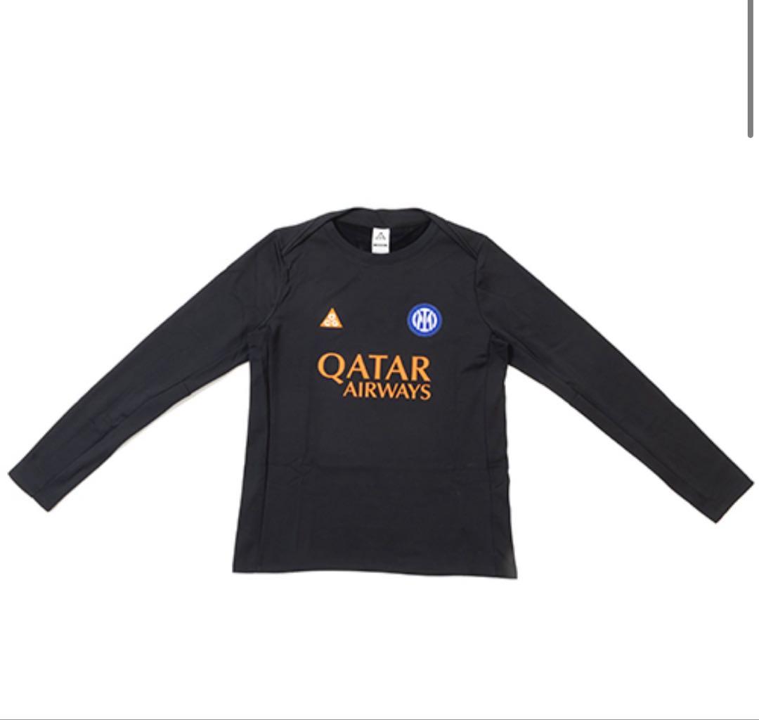 インテル 長袖シャツ ブラック　2026 ブラック長袖シャツ　NIKE ACG