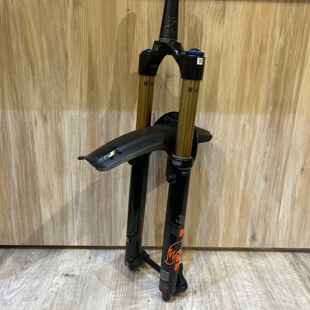 さ*ん様 FOX FACTORY 36 29 ブースト 150mm おまけ多数付