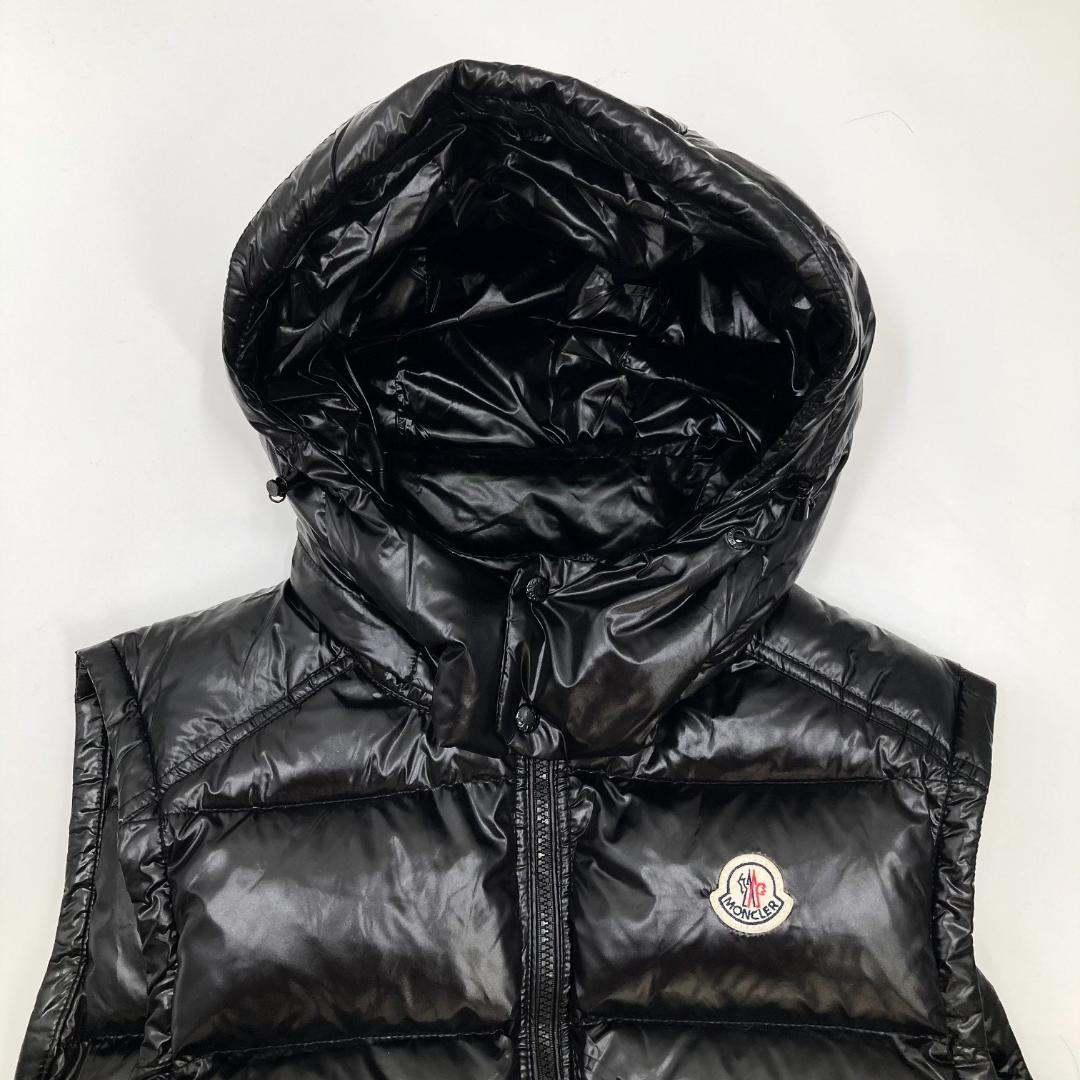 極美品 MONCLER モンクレール　ダウンベスト　ブラック　5サイズ
