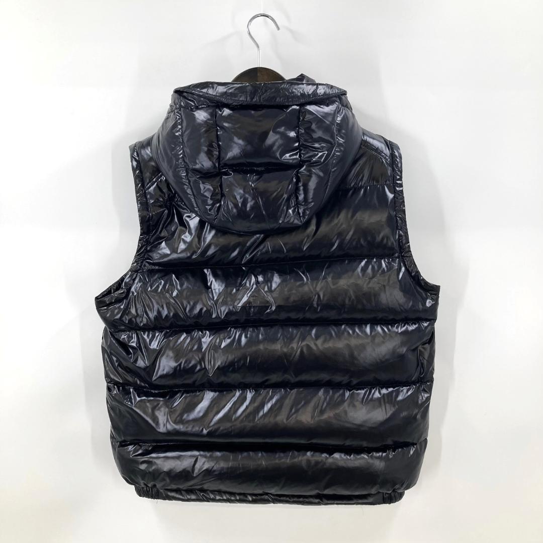 極美品 MONCLER モンクレール　ダウンベスト　ブラック　5サイズ