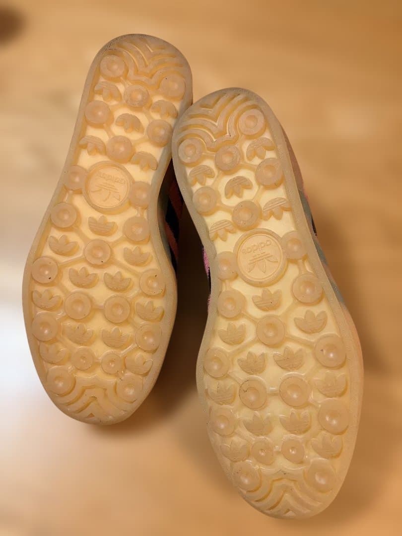 【24センチ】adidas Gazelle ピンク スニーカー