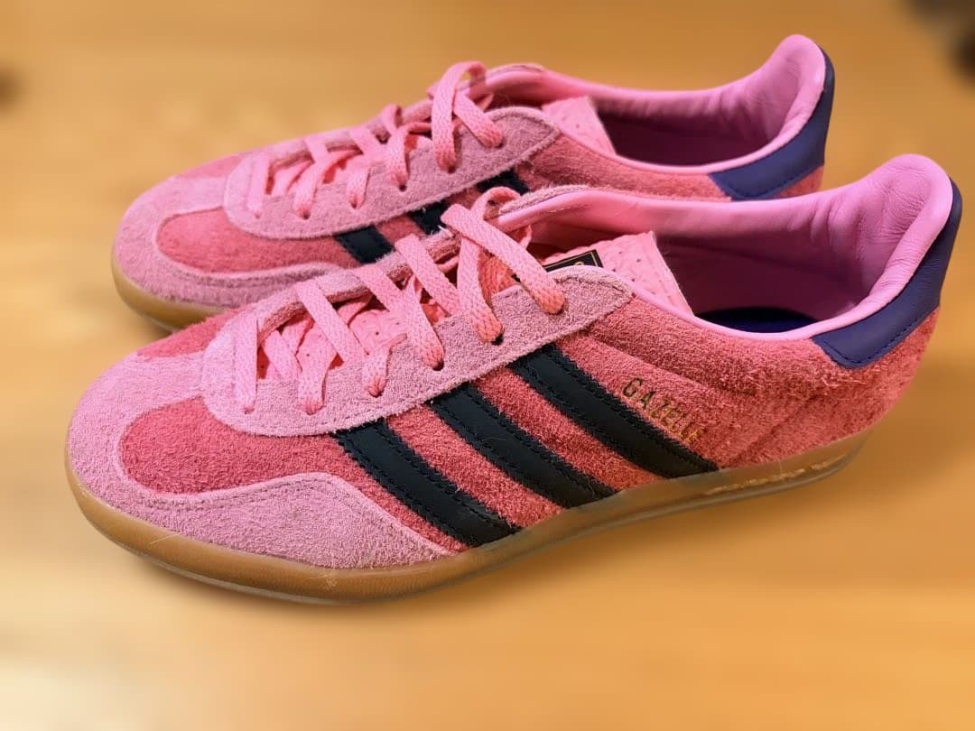 【24センチ】adidas Gazelle ピンク スニーカー