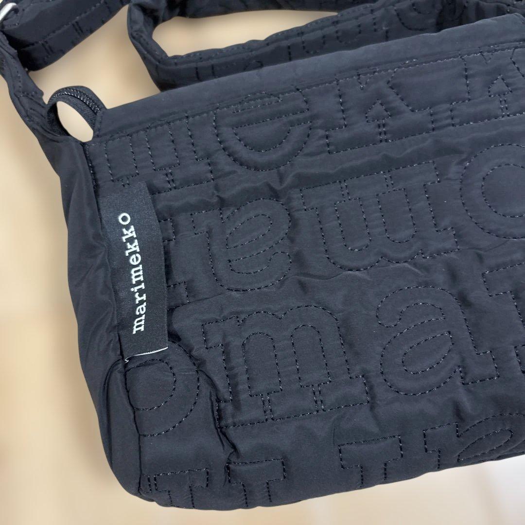 ぷ*ん様 新作　マリメッコ　ショルダーバック