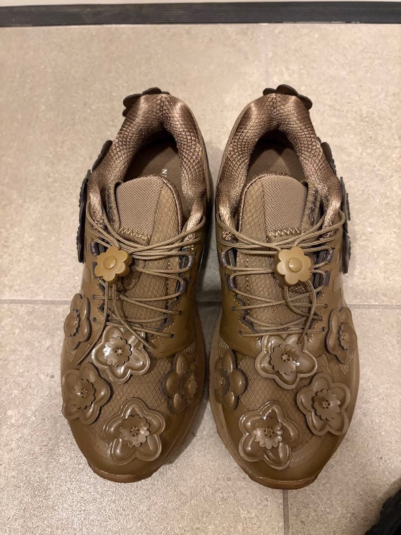 ASICS Cecilie Bahnsen セシリーバンセン×アシックス