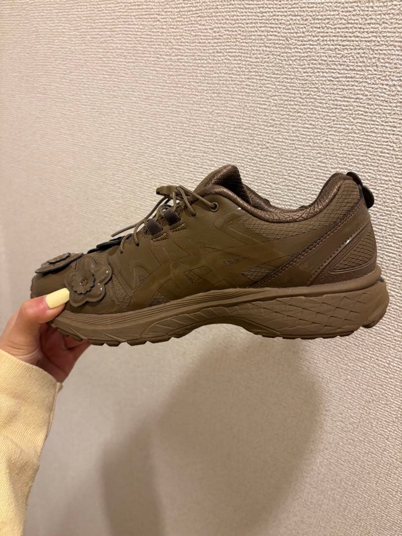 ASICS Cecilie Bahnsen セシリーバンセン×アシックス