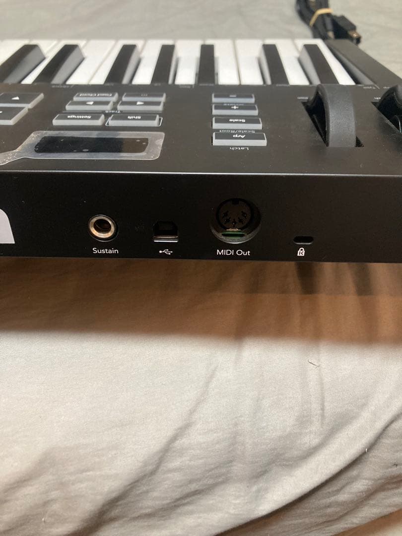 Novation Launchkey mk3 37 MIDIキーボード 美品