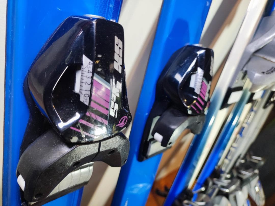 スキー板（K2、KAZAMA、carving）3本セット ビンディング付