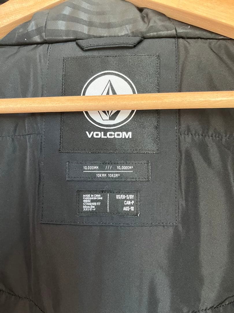 VOLCOM 子供用 スノーボードウェア 上下セット S