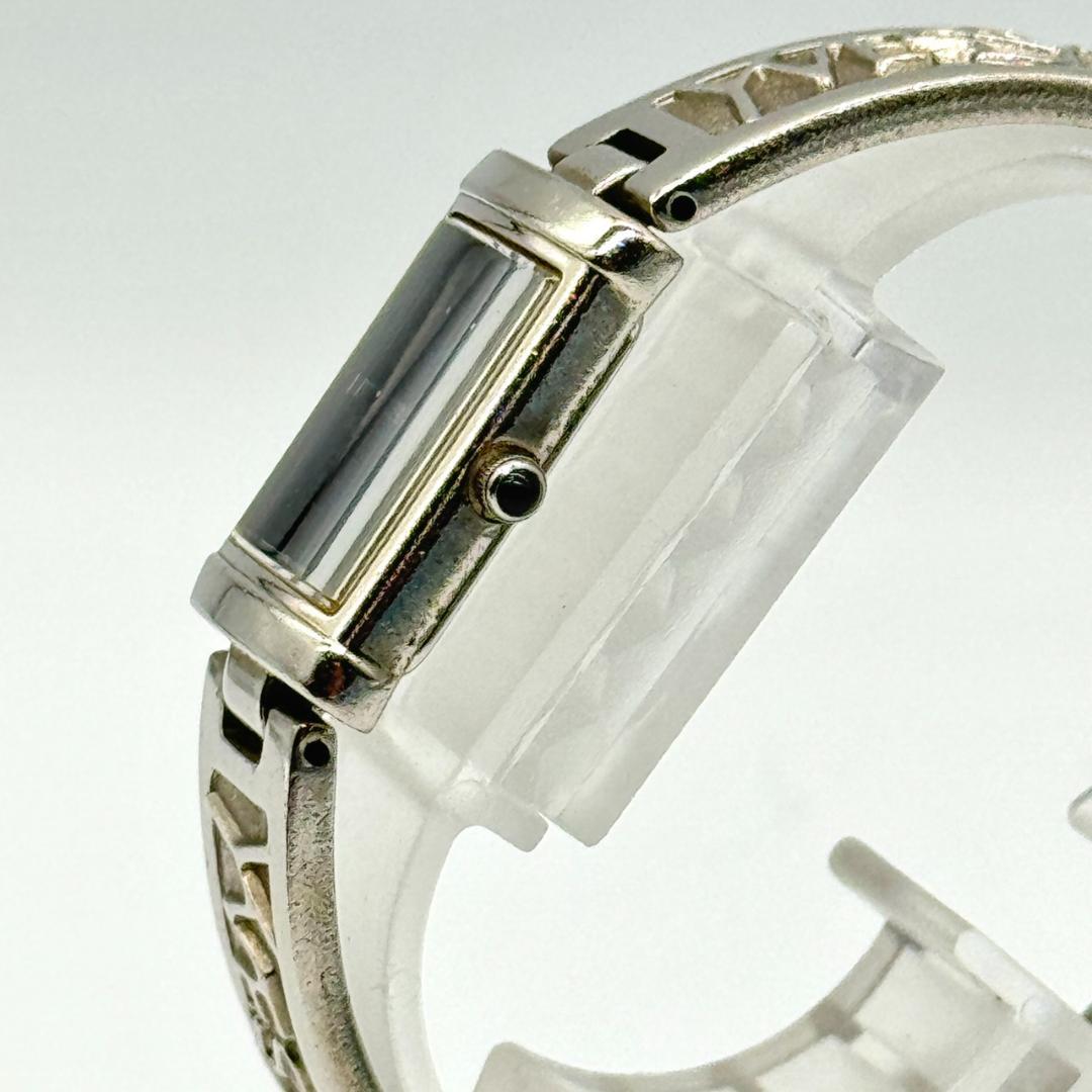 稼働品 YSL イヴサンローラン 腕時計 バングルウォッチ 黒文字盤 箱付き