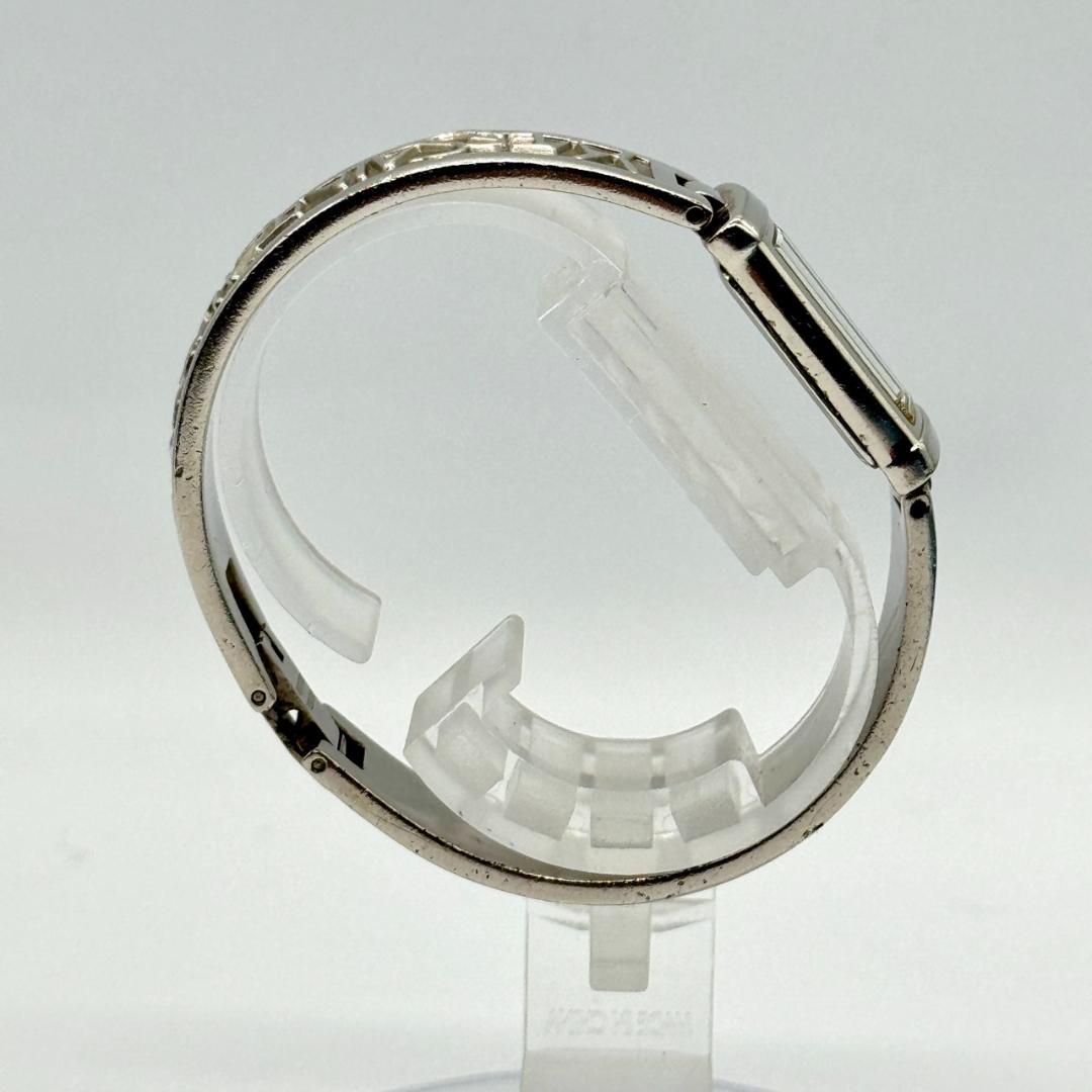 稼働品 YSL イヴサンローラン 腕時計 バングルウォッチ 黒文字盤 箱付き