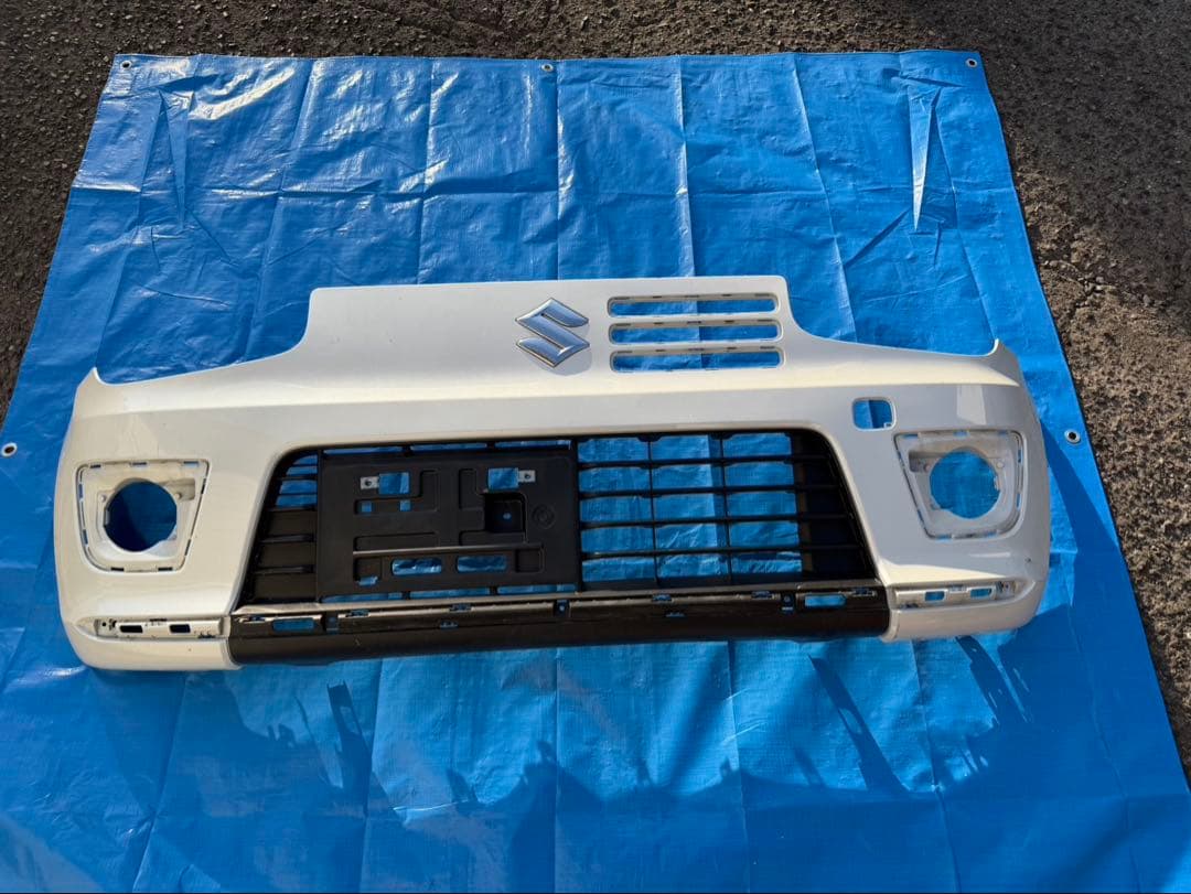 む*ね様 HA36S アルト RS ワークス 純正フロントバンパー ZVR