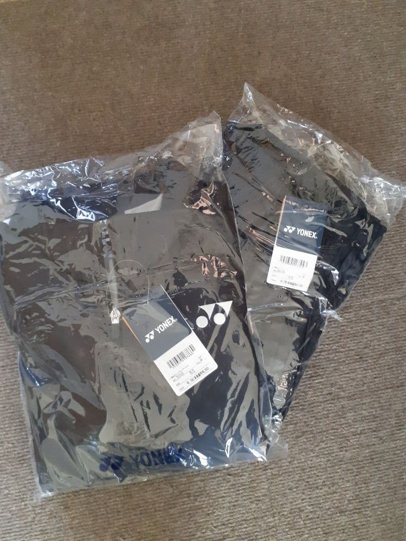 【未使用品】YONEX ウインドブレーカー上下セット SSサイズ　ブラック