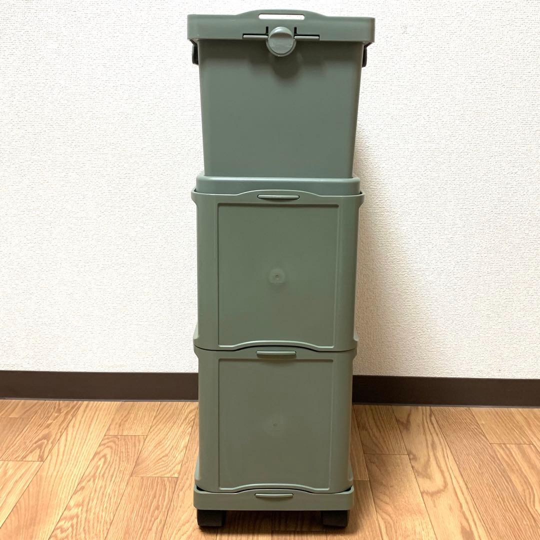 Tupperware タッパーウェア　デイリーストッカー　3段キャスター付き　緑