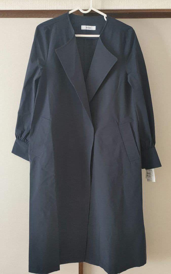 【新品未使用タグ付き】ヤマダヤ　スプリングコート＋白ベストのセット