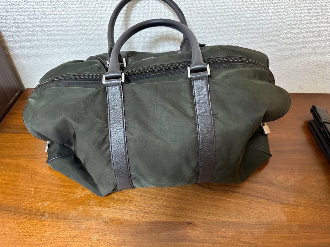 プラダボストンバッグ