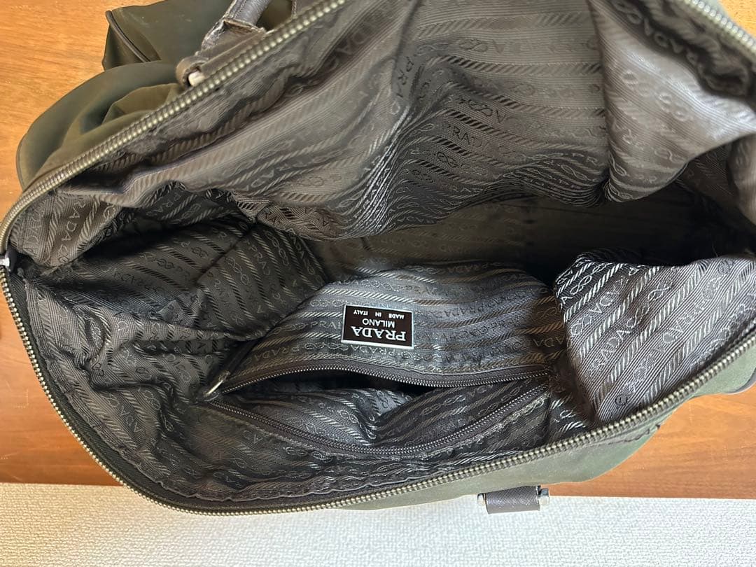 プラダボストンバッグ